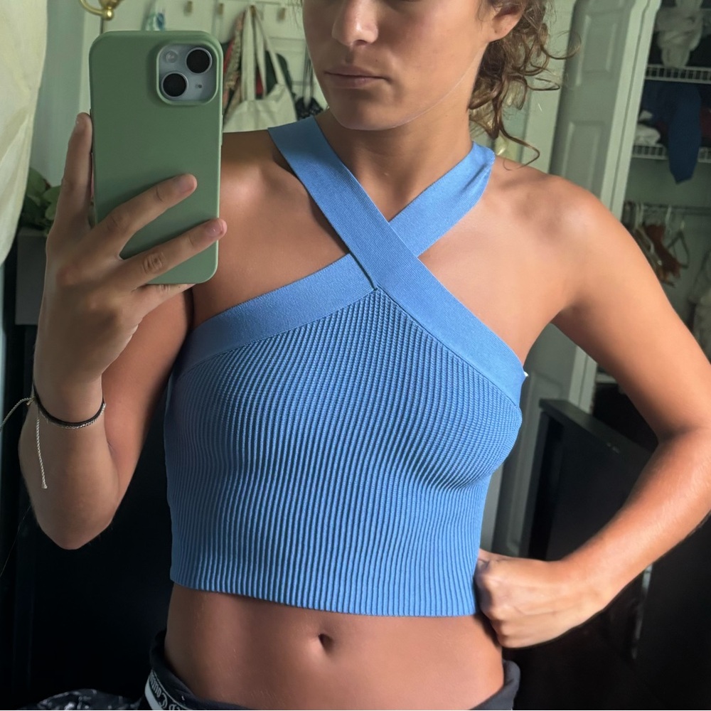 Blue aritzia top